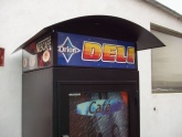 Ukázka světelné reklamní korunky na prodejním automatu